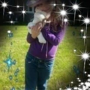 Meet your Posher, Linda